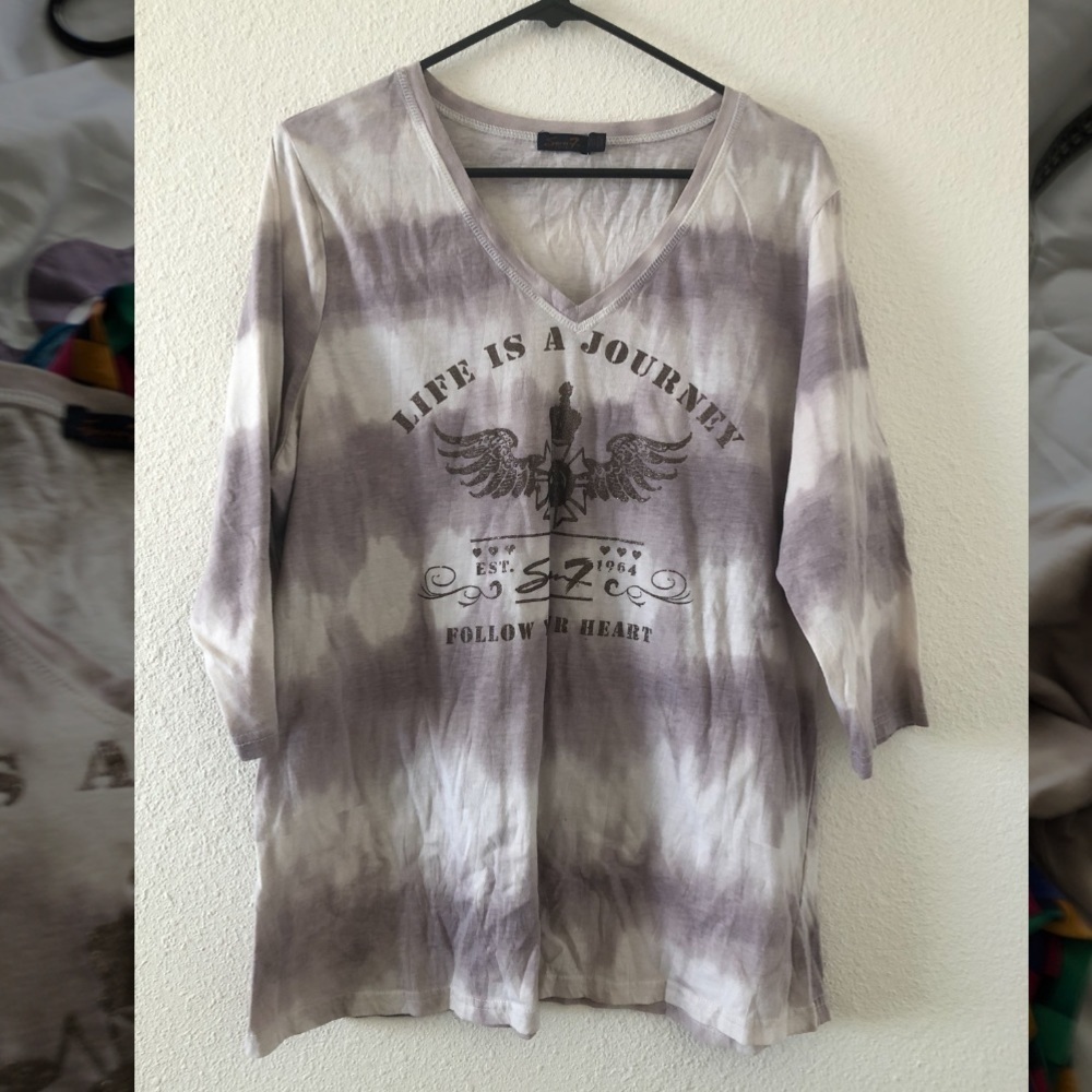 Seven7 brand Luxe tie dye shirt